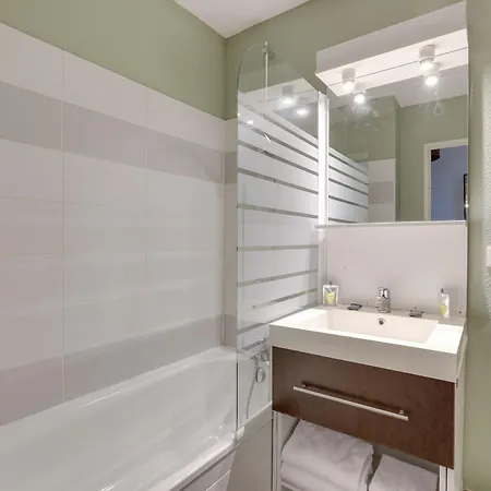 Aparthotel - Parc Des Expositions 3*